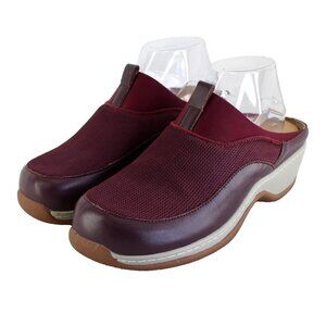 Softwalk Aberdeen Slip On Shoes Womens Size 9W Maroon Comfort Mule Clogs